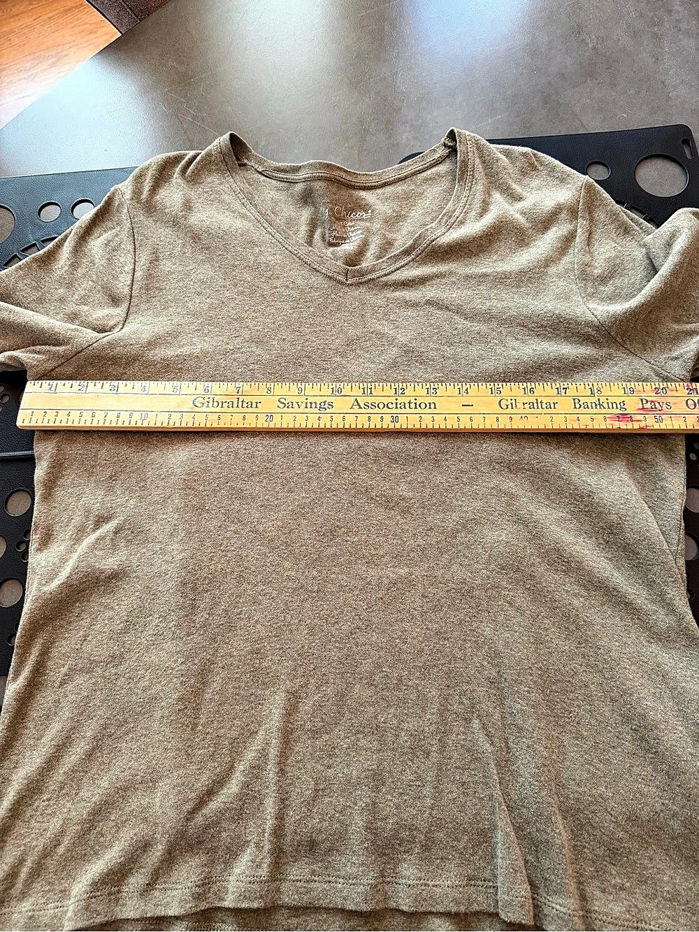 Chico’s 2-Piece Greens V-Neck Cotton T-Shirt Bundle Size XL - Picture 11 of 12